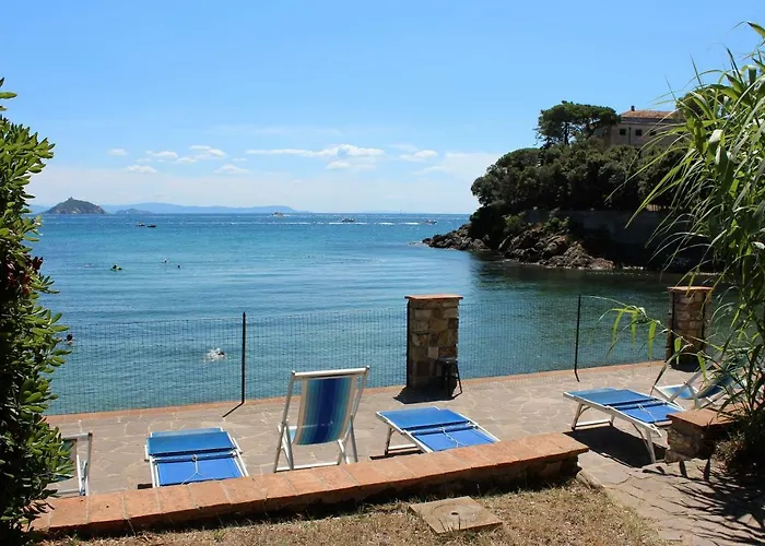 Aparthotel La Pineta Cavo